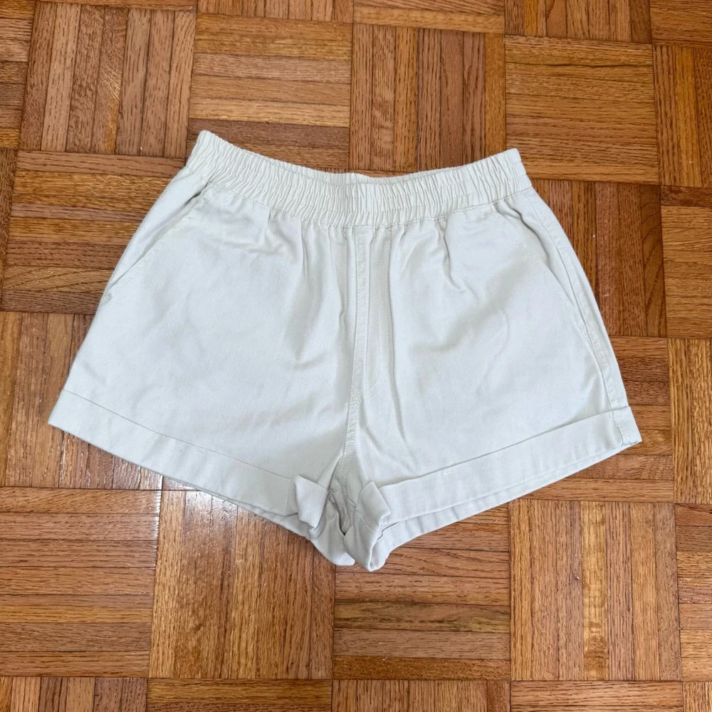 Forever 21 High Waist Cream Shorts